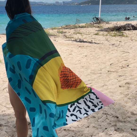 Avocado Print Beach Blanket - Picture 4 of 8